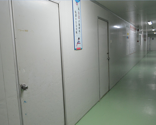 Workshop corridor